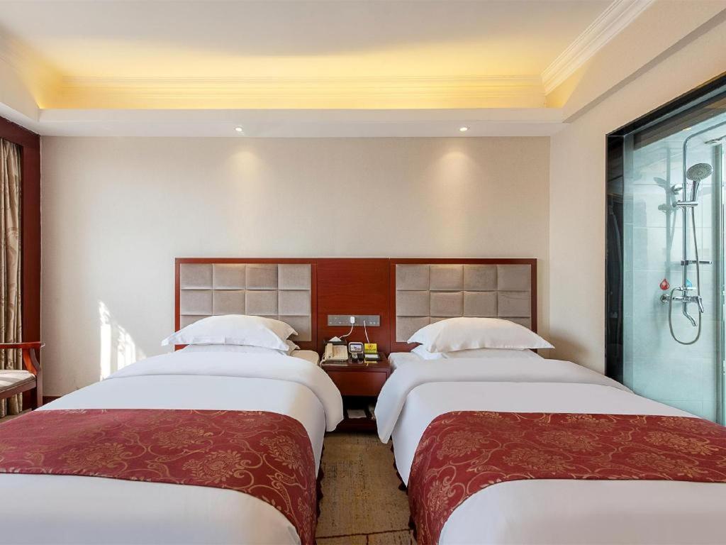 Overseas Chinese Hotel Zhuhai Extérieur photo